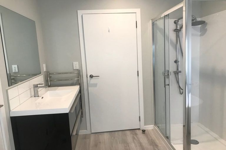 Photo of property in 35a Herald Street, Berhampore, Wellington, 6023