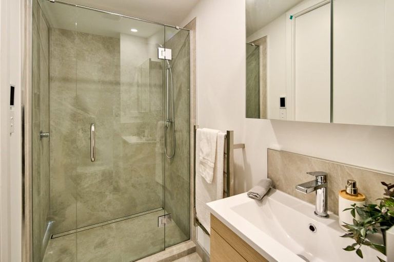 Photo of property in 323 Riverside Drive, Waterloo, Lower Hutt, 5011