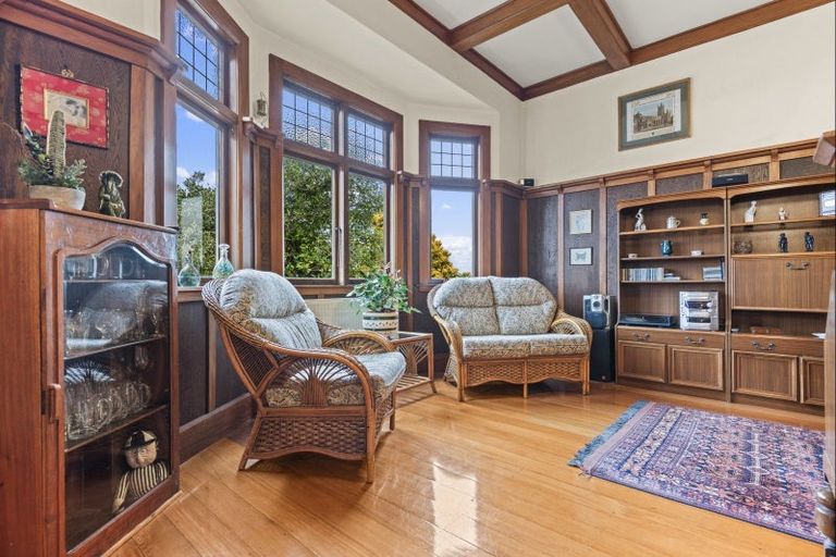 Photo of property in 43 Rainforth Street, Roslyn, Palmerston North, 4414