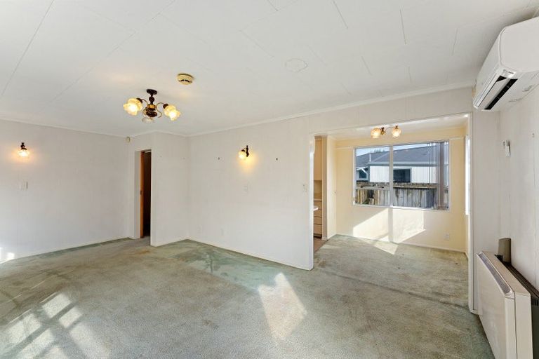Photo of property in 30 Arawhata Road, Paraparaumu, 5032