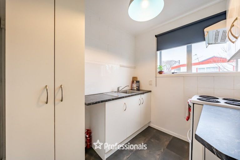 Photo of property in 3/19 Pirie Crescent, Moera, Lower Hutt, 5010