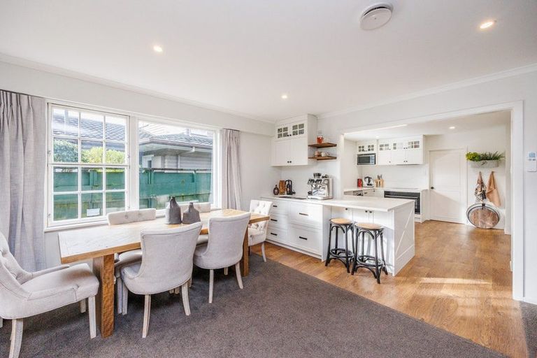 Photo of property in 6 Wallace Place, Hokowhitu, Palmerston North, 4410