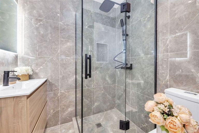 Photo of property in 49 Kiato Lane, Flat Bush, Auckland, 2019