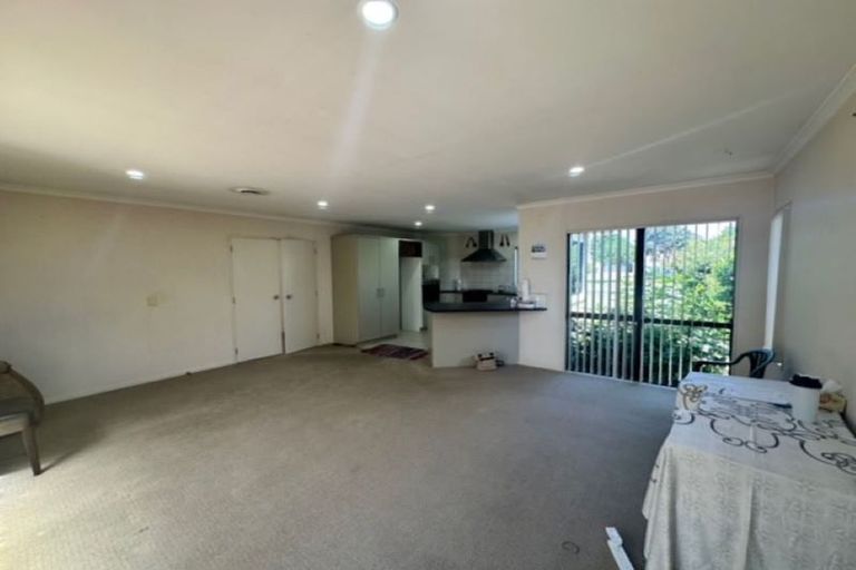 Photo of property in 311 Chapel Road, Flat Bush, Auckland, 2016