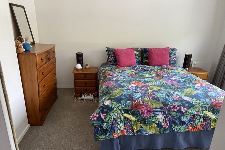 Photo of property in 116a Middleton Road, Churton Park, Wellington, 6037