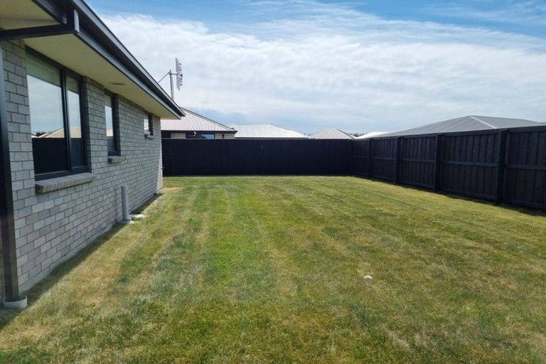 Photo of property in 100 Lady Isaac Drive, Rolleston, 7615