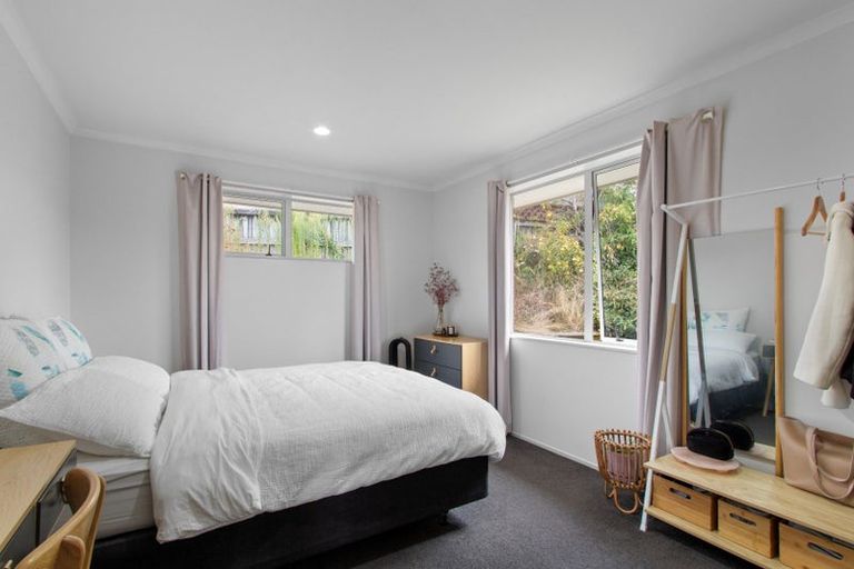 Photo of property in 14 Everton Place, Grandview Heights, Hamilton, 3200