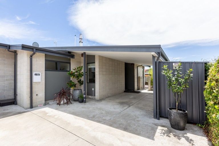 Photo of property in 6a Kauri Street, Taradale, Napier, 4112