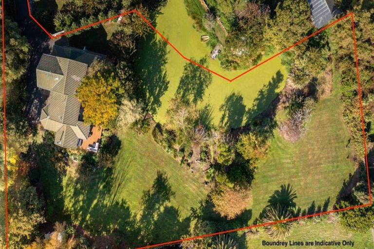 Photo of property in 88a Mazengarb Road, Paraparaumu Beach, Paraparaumu, 5032