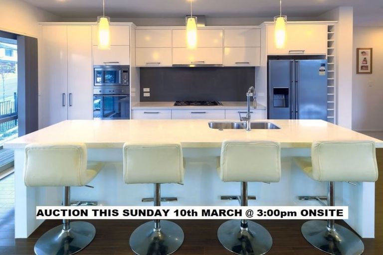 Photo of property in 32 San Prospero Crescent, Henderson, Auckland, 0612