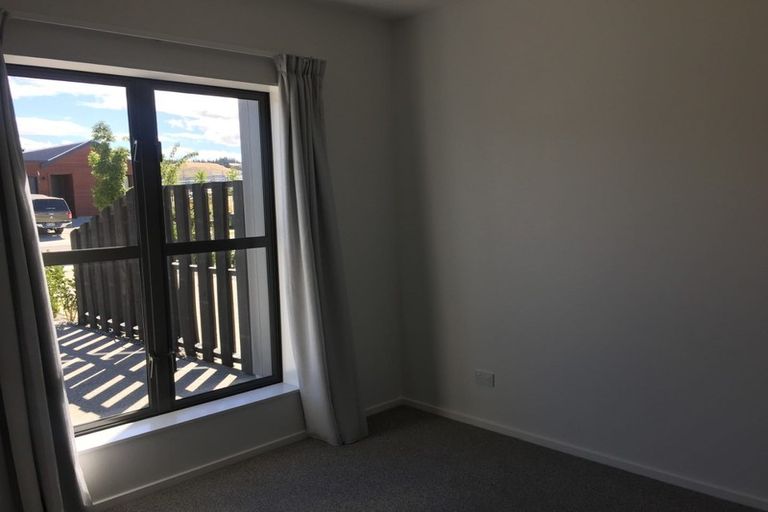 Photo of property in 7 Mount Nicholas Avenue, Wanaka, 9305