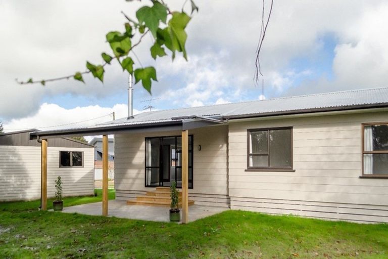 Photo of property in 52a Jellicoe Street, Greytown, 5712