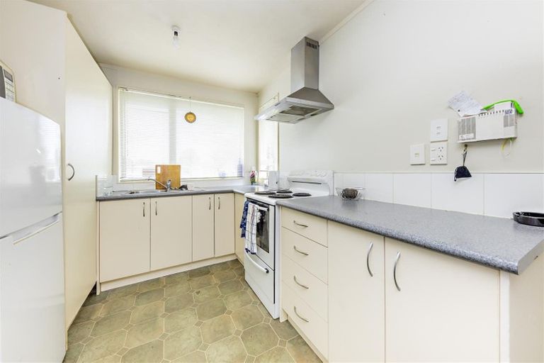 Photo of property in 9 Oakleigh Avenue, Takanini, 2112