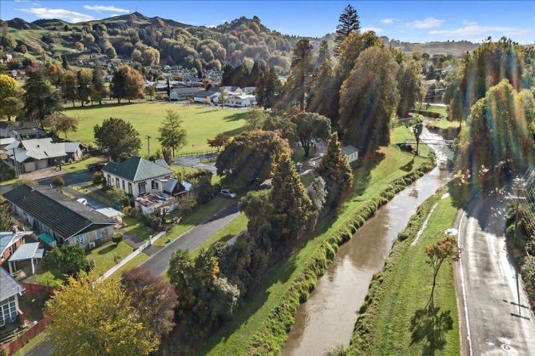 Photo of property in 1 Hinerangi Street, Te Kuiti, 3910