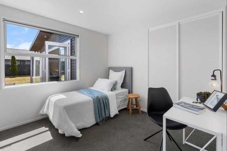 Photo of property in 37 Quartz Drive, Rolleston, 7614