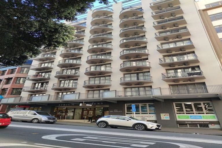 Photo of property in Atrium Apartments, 2i/154 The Terrace, Wellington Central, Wellington, 6011