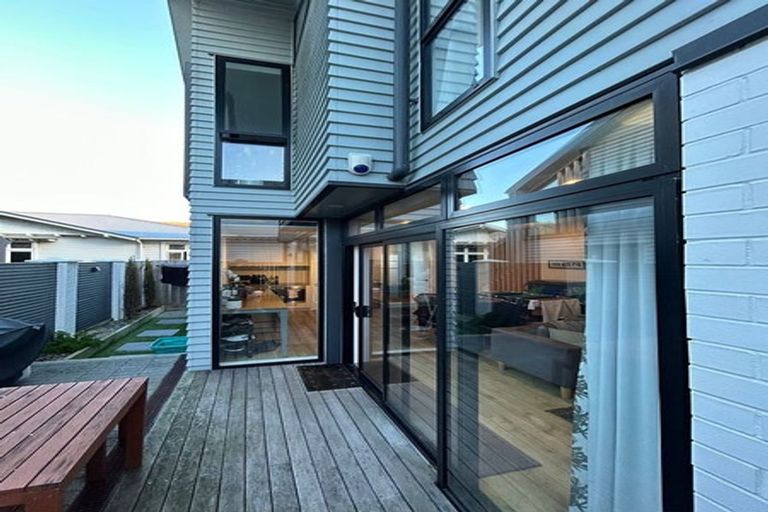 Photo of property in 82c Wallace Street, Mount Cook, Wellington, 6021
