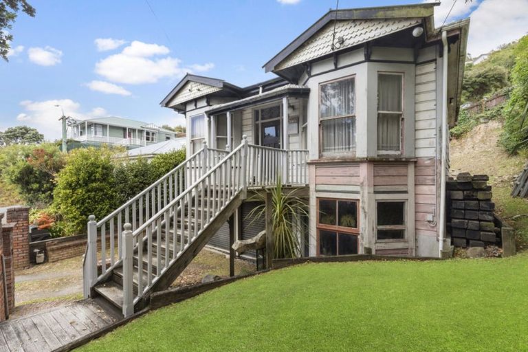 Photo of property in 228 Ohiro Road, Brooklyn, Wellington, 6021