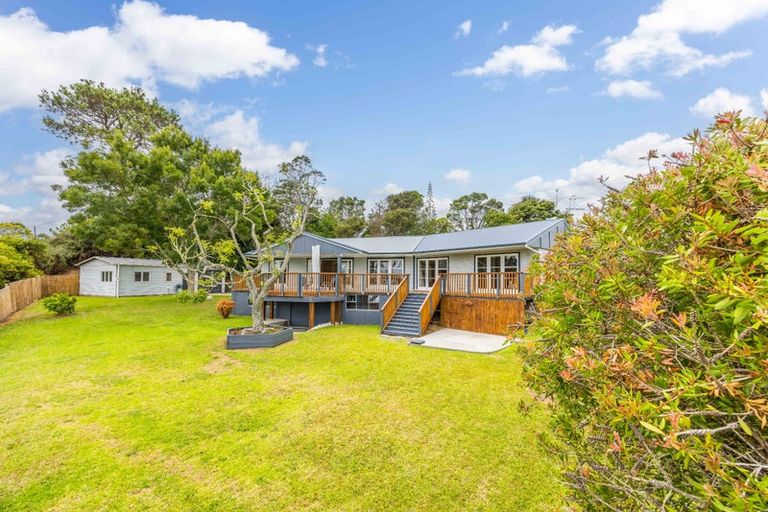 Photo of property in 456 Don Buck Road, Massey, Auckland, 0614
