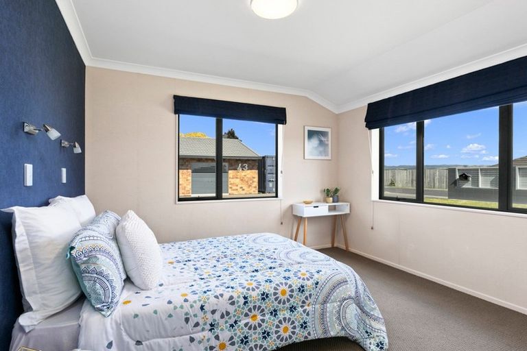 Photo of property in 43 Mahana Way, Pyes Pa, Tauranga, 3112