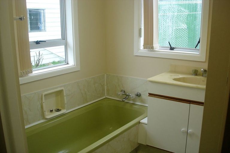 Photo of property in 4 Selwyn Street, Leeston, 7632