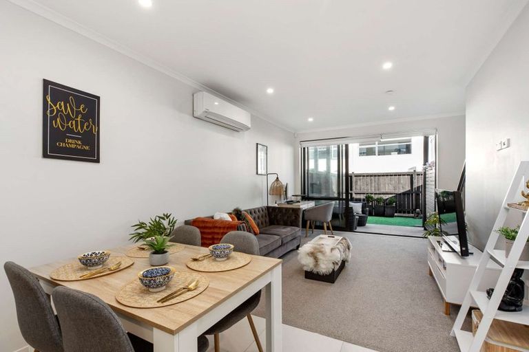 Photo of property in 14 Haddington Drive, Flat Bush, Auckland, 2019