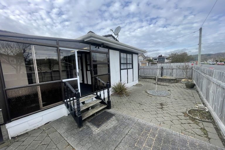 Photo of property in 3f1- Islington Street, Trentham, Upper Hutt, 5018