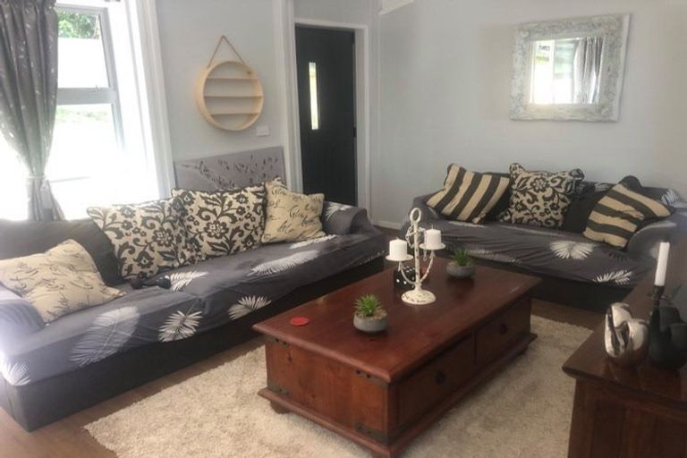 Photo of property in 349a Main Road North, Brown Owl, Upper Hutt, 5018