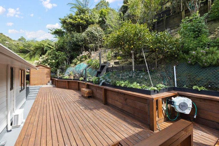 Photo of property in 52 Hathaway Avenue, Karori, Wellington, 6012