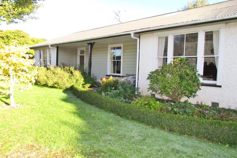 Photo of property in 17 Kibblewhite Road, Masterton, 5810