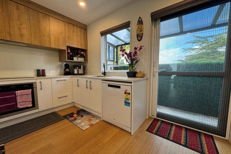 Photo of property in 6/20 James Laurie Street, Henderson, Auckland, 0612
