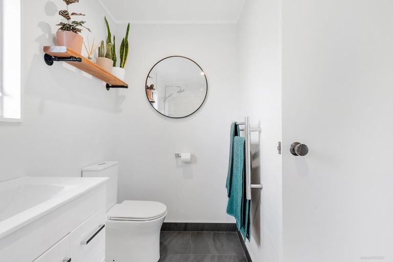 Photo of property in 24a Puriri Road, Pukekohe, 2120