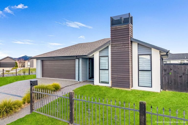 Photo of property in 1 Kaaka Street, Cambridge, 3434