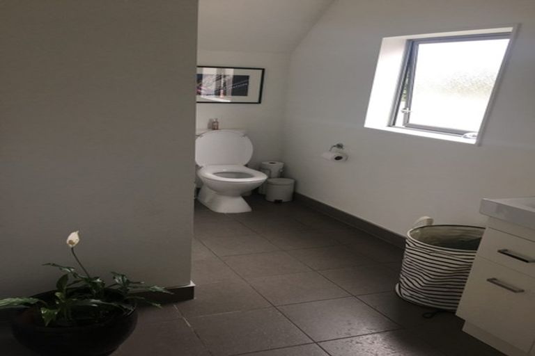 Photo of property in 12u3 Agra Crescent, Khandallah, Wellington, 6035