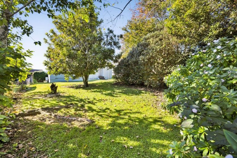 Photo of property in 63 Cook Street, Marfell, New Plymouth, 4310