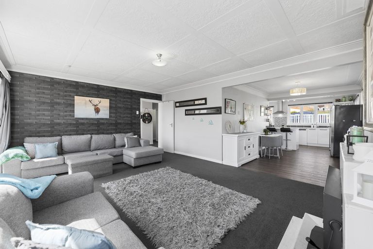 Photo of property in 11b Cuba Street, Petone, Lower Hutt, 5012