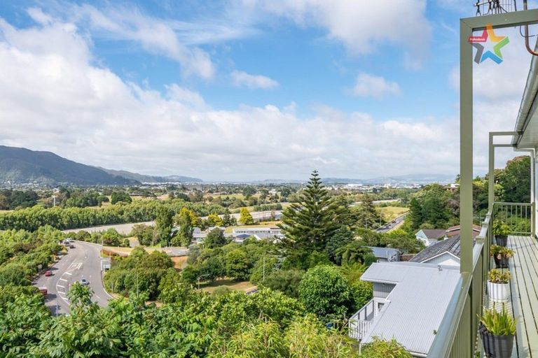Photo of property in 16 Major Drive, Kelson, Lower Hutt, 5010