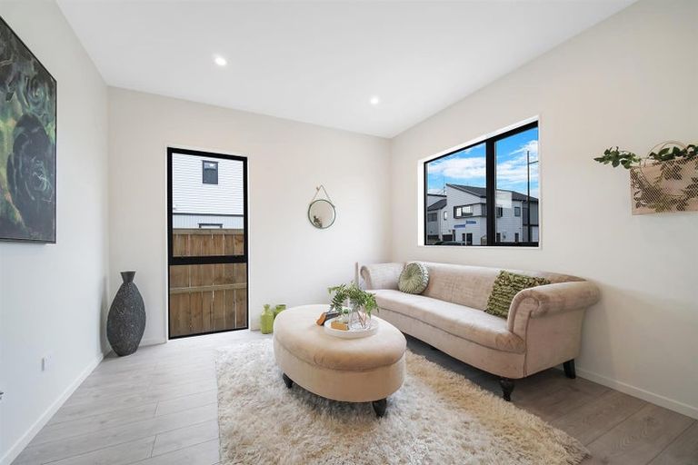 Photo of property in 69 Kairakau Street, Papakura, 2110