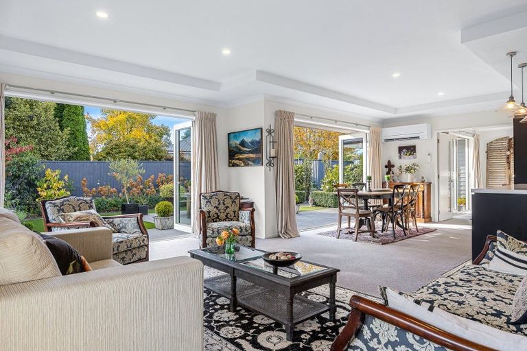 Photo of property in 1 Franklin Drive, Rangiora, 7400