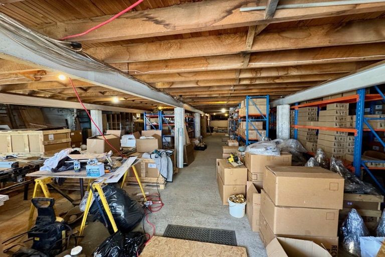 Photo of property in 207 Devon Street West, New Plymouth, 4310