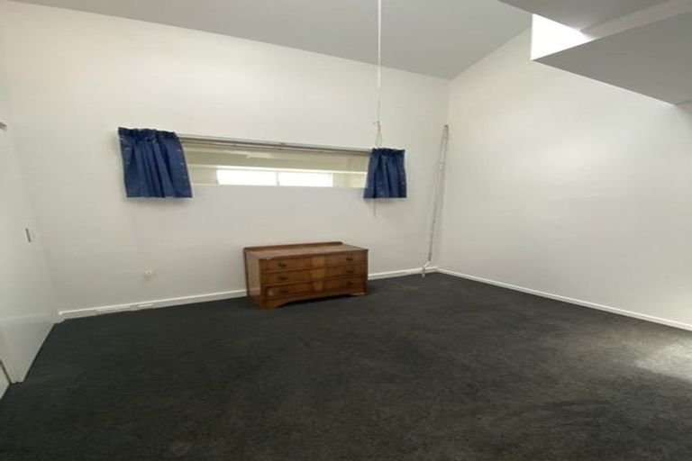 Photo of property in Coromandel Heights, 3/111 Coromandel Street, Newtown, Wellington, 6021