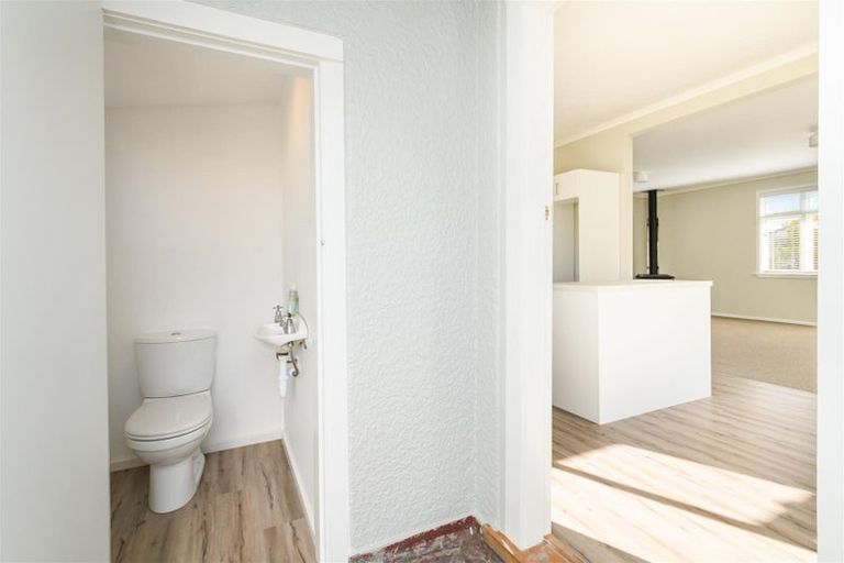 Photo of property in 9 Totara Street, Marton, 4710