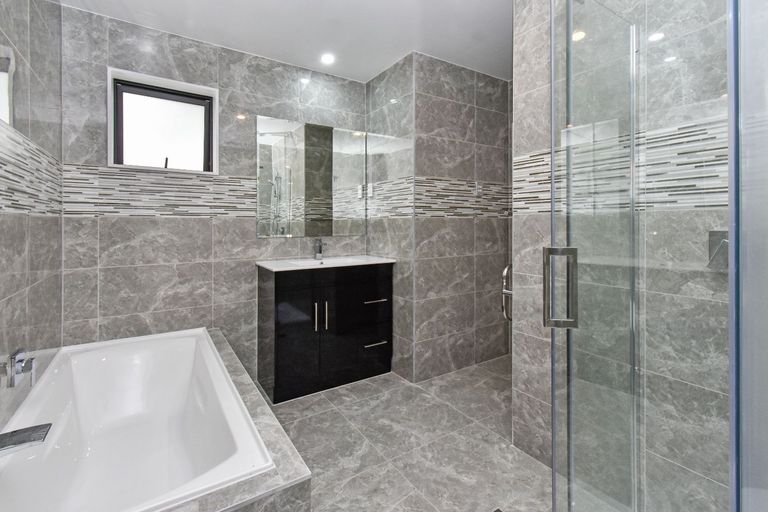Photo of property in 25a Bunnythorpe Road, Papakura, 2110
