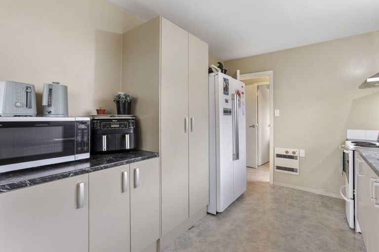 Photo of property in 14 Ashwood Street, Parklands, Christchurch, 8083