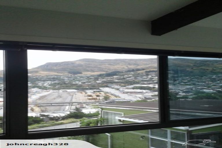 Photo of property in 27 Reserve Terrace, Lyttelton, 8082