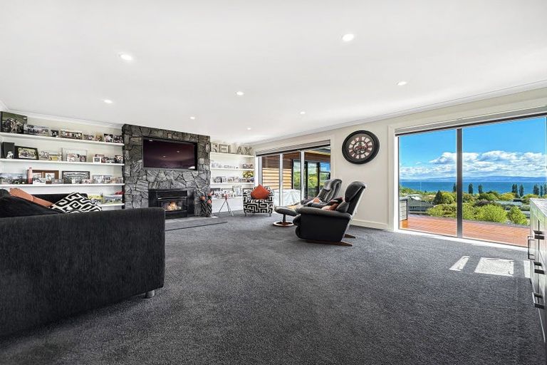 Photo of property in 5 Kittyhawk Drive, Kinloch, Taupo, 3377