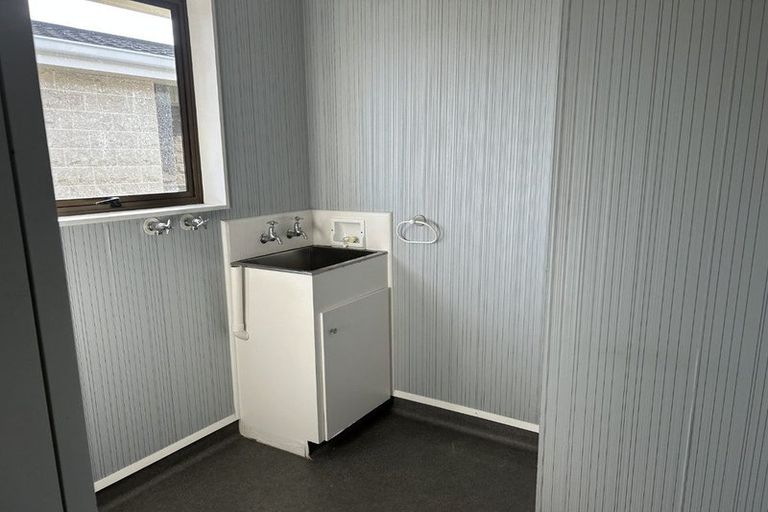 Photo of property in 18 Mckeefry Avenue, Greenmeadows, Napier, 4112