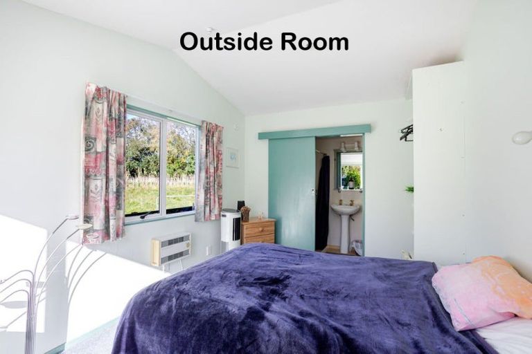 Photo of property in 41 Riverdale Road, Dannevirke, 4930