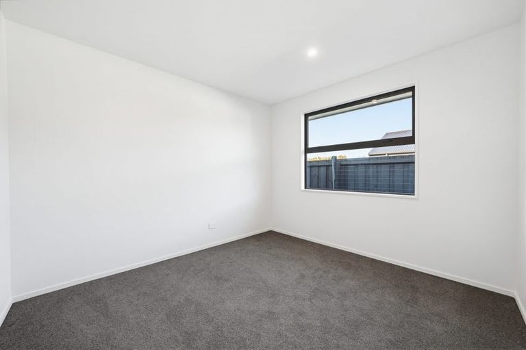 Photo of property in 43 Thirlwall Street, Woodend, 7610