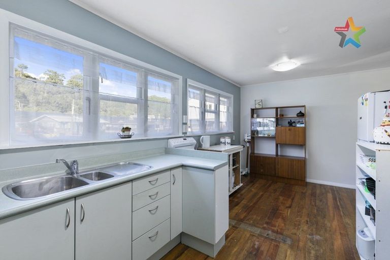 Photo of property in 23 Eldon Grove, Taita, Lower Hutt, 5019